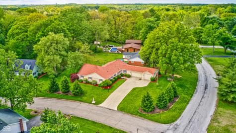 8005 Hilltop Lane Indianapolis IN 46256