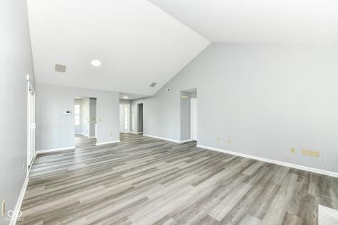 11226 Winterwood Drive Indianapolis IN 46235