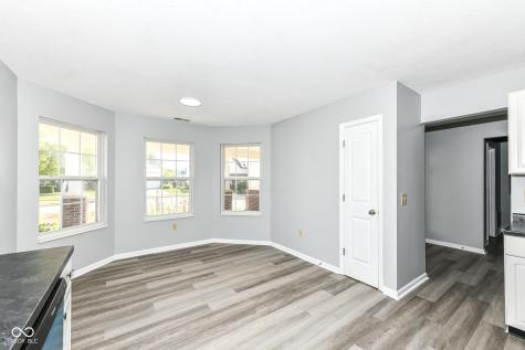 11226 Winterwood Drive Indianapolis IN 46235