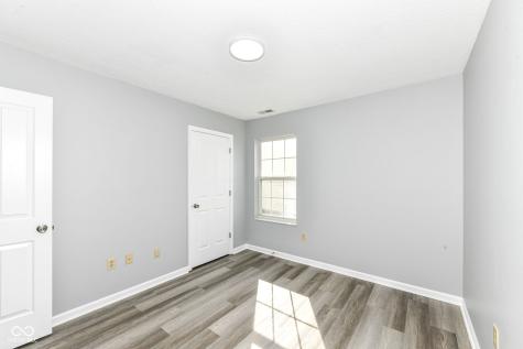 11226 Winterwood Drive Indianapolis IN 46235