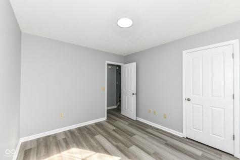 11226 Winterwood Drive Indianapolis IN 46235