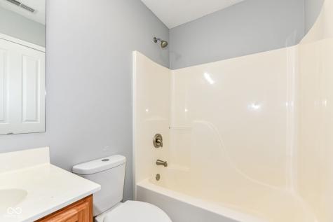 11226 Winterwood Drive Indianapolis IN 46235