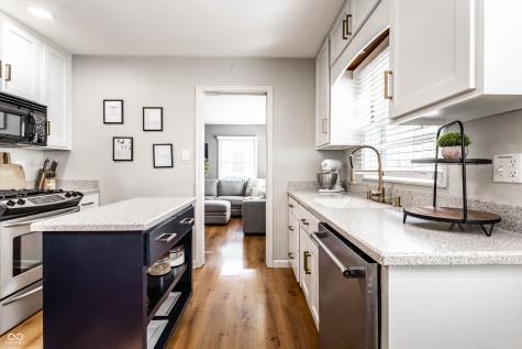 5736 Primrose Avenue Indianapolis IN 46220
