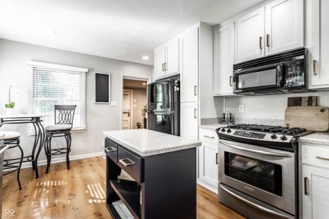 5736 Primrose Avenue Indianapolis IN 46220
