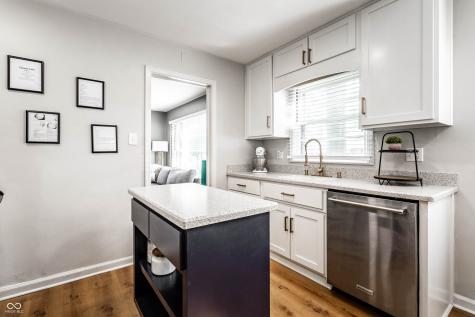 5736 Primrose Avenue Indianapolis IN 46220