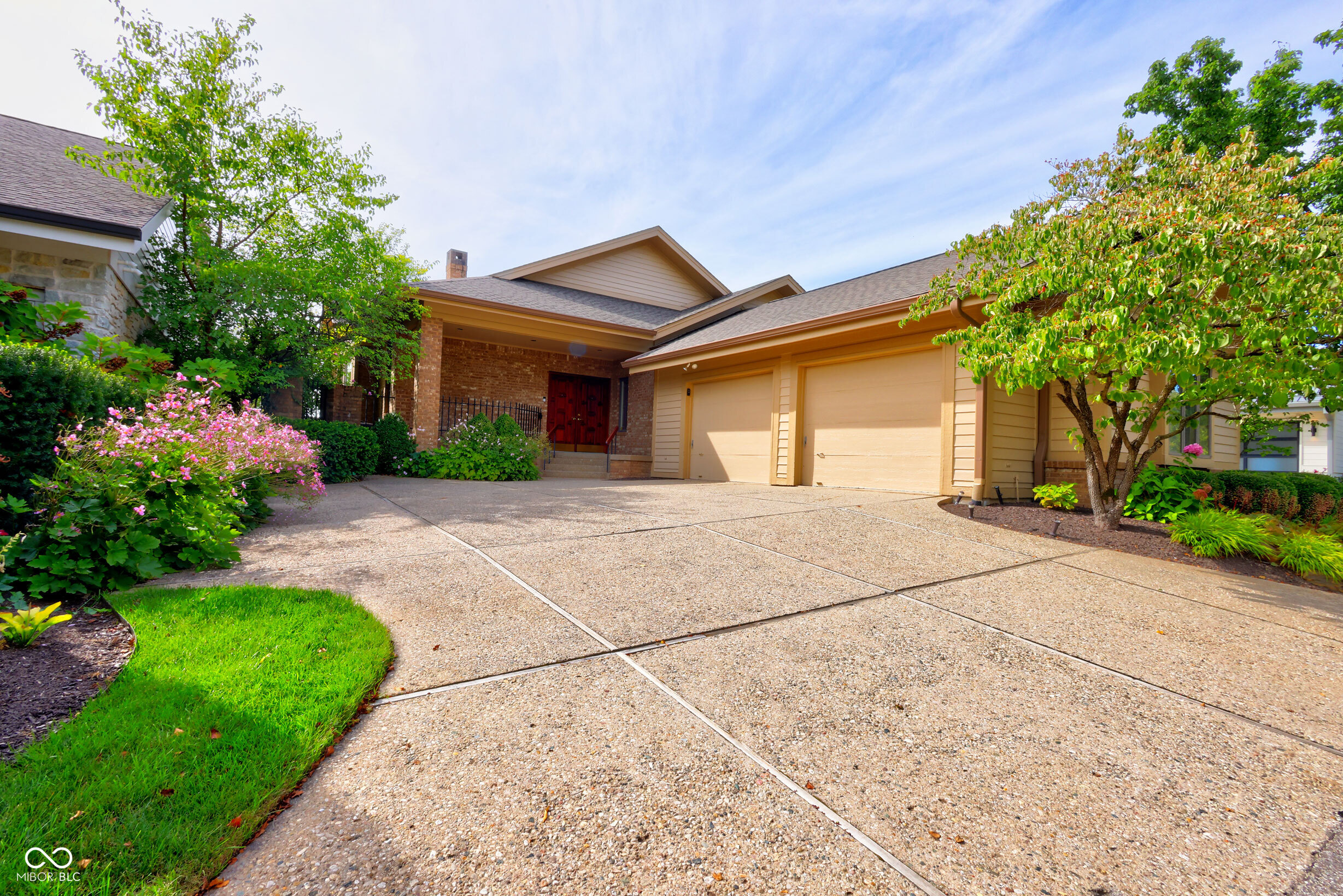 8074 Dean Road Indianapolis IN 46240