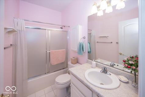 1594 Stonewall Drive Greenfield IN 46140