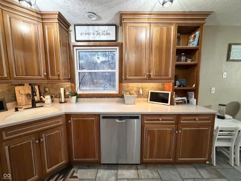 825 W Krislynn Woods Avenue West Terre Haute IN 47885