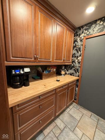 825 W Krislynn Woods Avenue West Terre Haute IN 47885