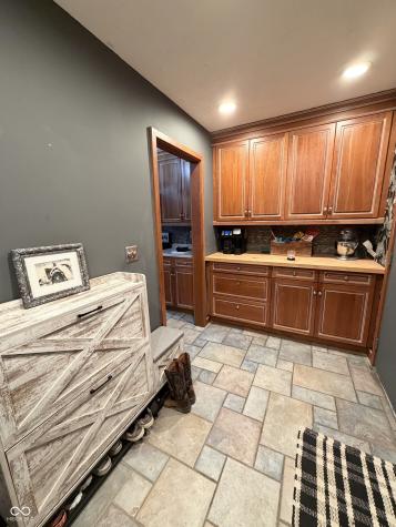 825 W Krislynn Woods Avenue West Terre Haute IN 47885