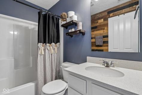 10413 Pintail Lane Indianapolis IN 46239