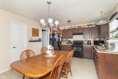 3030 Everbloom Way Indianapolis IN 46217