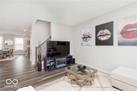 17379 Lillian Street Westfield IN 46074