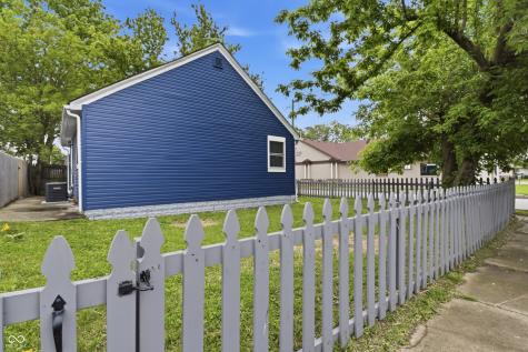 1302 E 25th Street Indianapolis IN 46205