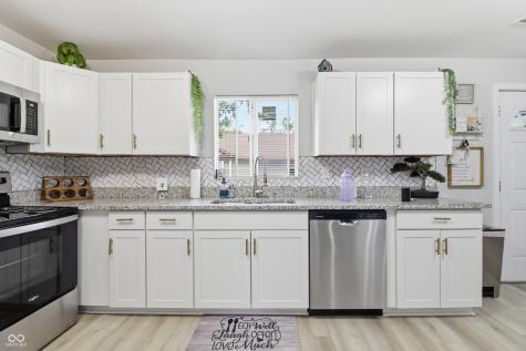 1302 E 25th Street Indianapolis IN 46205