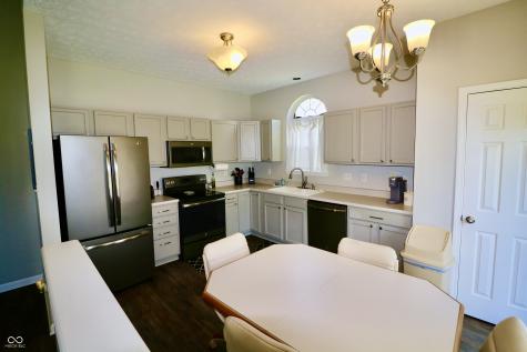 10130 Long Meadow Drive Fishers IN 46038
