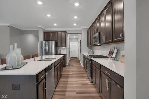 5399 Nettleton Way Avon IN 46123
