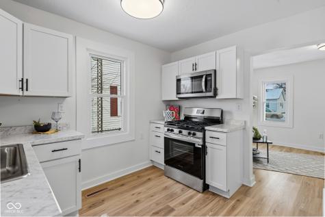 362 Hege Avenue Columbus IN 47201