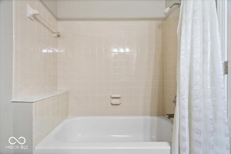 6214 Behner Crossing Indianapolis IN 46250