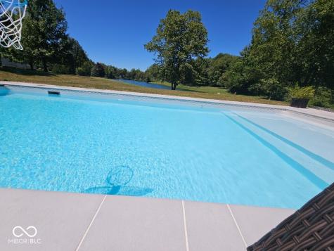 5306 State Road 144 Greenwood IN 46143