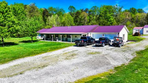 4115 E Olive Branch Road Bloomfield IN 47424