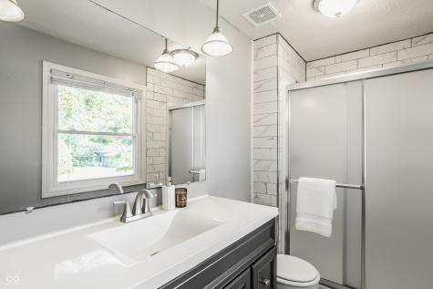 9649 Sycamore Road Carmel IN 46032