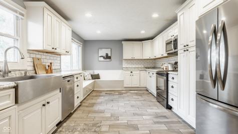 9649 Sycamore Road Carmel IN 46032