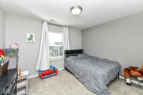 2260 Sante Fe Drive Greenfield IN 46140