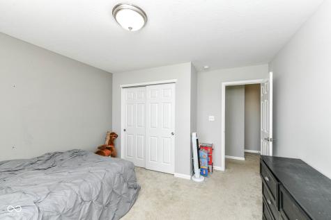 2260 Sante Fe Drive Greenfield IN 46140