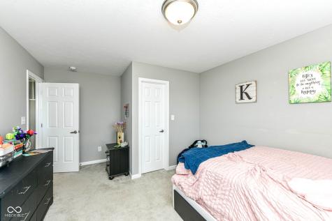 2260 Sante Fe Drive Greenfield IN 46140