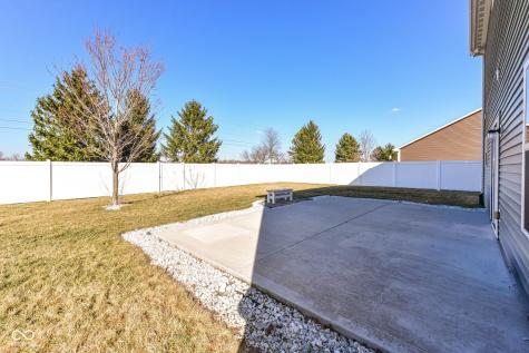 2260 Sante Fe Drive Greenfield IN 46140