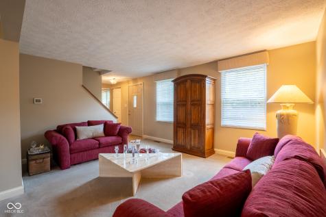 11047 E Whistler Drive Indianapolis IN 46229