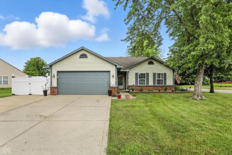435 Driftwood Court Franklin IN 46131