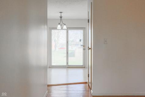 4812 Eastgate Drive Columbus IN 47203