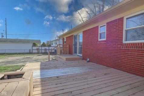 4812 Eastgate Drive Columbus IN 47203