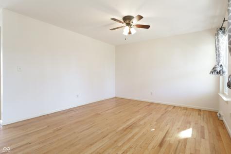 4812 Eastgate Drive Columbus IN 47203