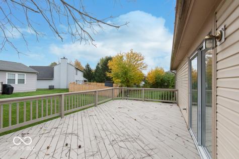 6069 Macbeth Way Indianapolis IN 46254