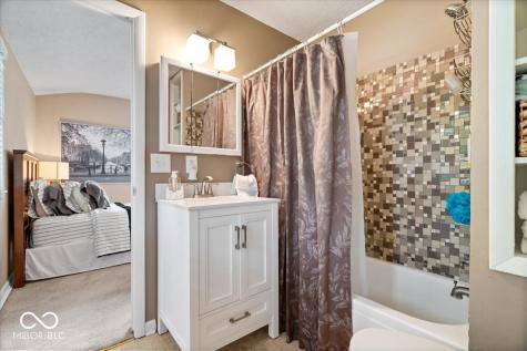 601 E Howard Avenue Arcadia IN 46030
