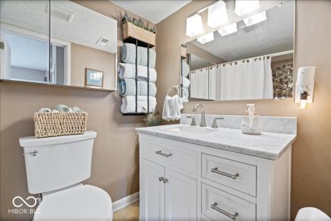 601 E Howard Avenue Arcadia IN 46030