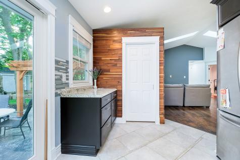 8751 Ginnylock Drive Indianapolis IN 46256