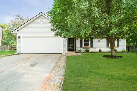 8751 Ginnylock Drive Indianapolis IN 46256