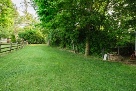 8751 Ginnylock Drive Indianapolis IN 46256