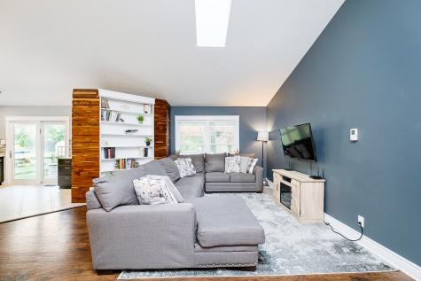 8751 Ginnylock Drive Indianapolis IN 46256