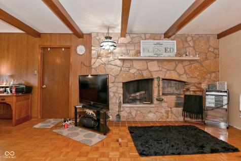 3221 Bluebell Lane Indianapolis IN 46224