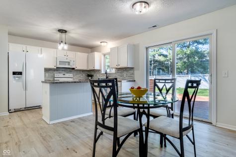 13992 Wakefield Place Fishers IN 46038