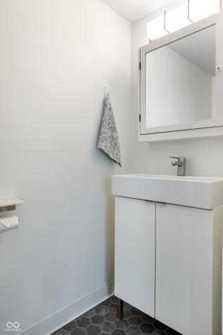 13992 Wakefield Place Fishers IN 46038