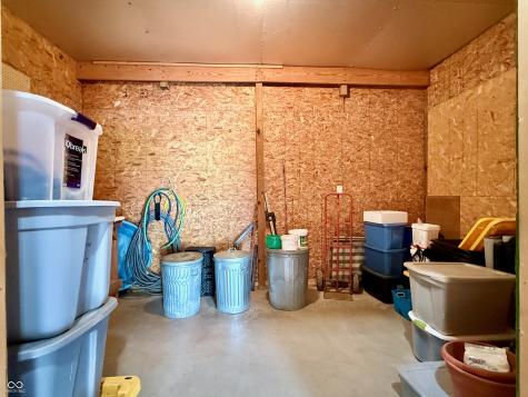 12901 S 550 W Columbus IN 47201