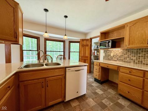 12901 S 550 W Columbus IN 47201