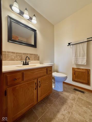 12901 S 550 W Columbus IN 47201