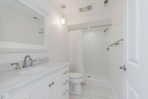 8681 Jaffa Court East Drive Indianapolis IN 46260